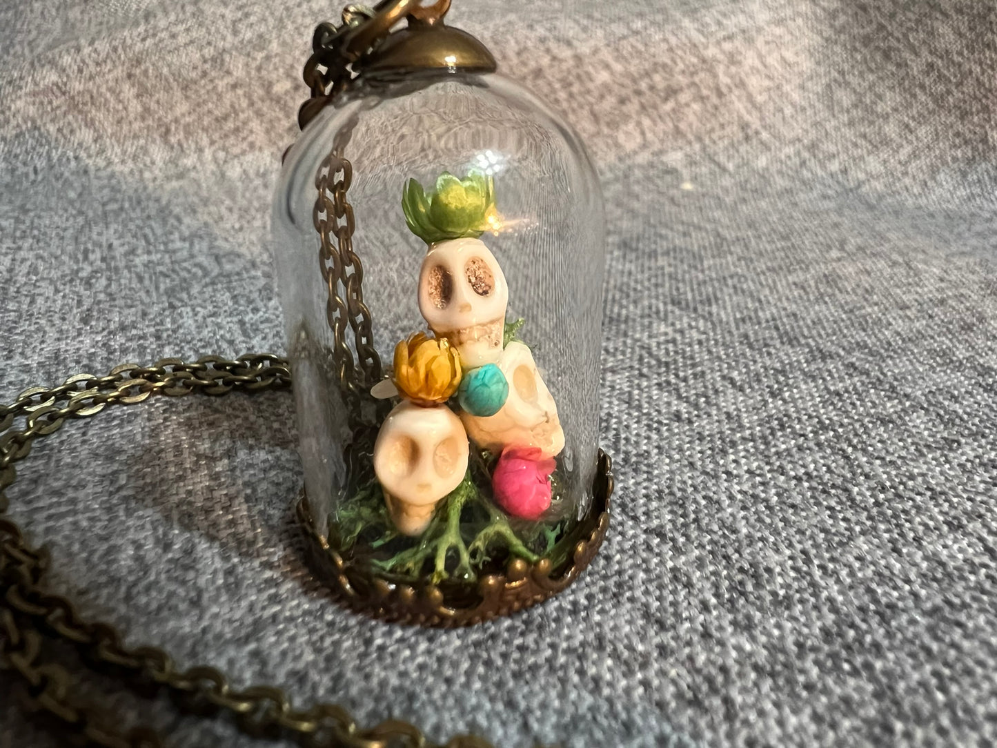 Miniature Skull & Dried Flower Necklace: Antique Bronze Glass Dome
