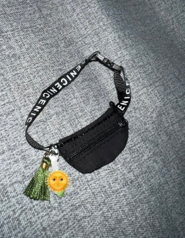 17cm Doll Accessory - Fanny Pack/Sling Bag with Tiny Doll Pendant